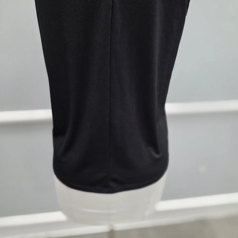 Banana Republic Black Sleeveless Blouse - Picture 6 of 8